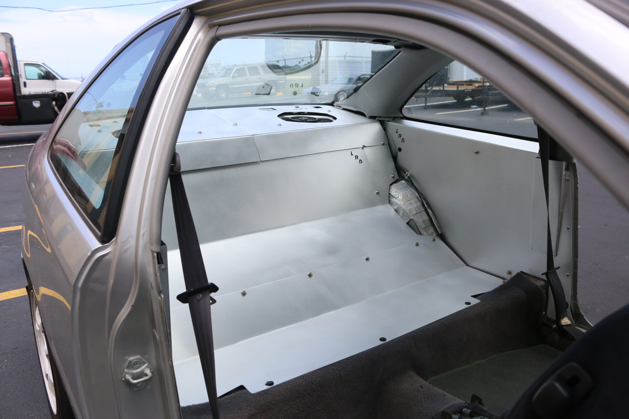 96-00 Civic Aluminum Rear Interior Kit – LRB Speed