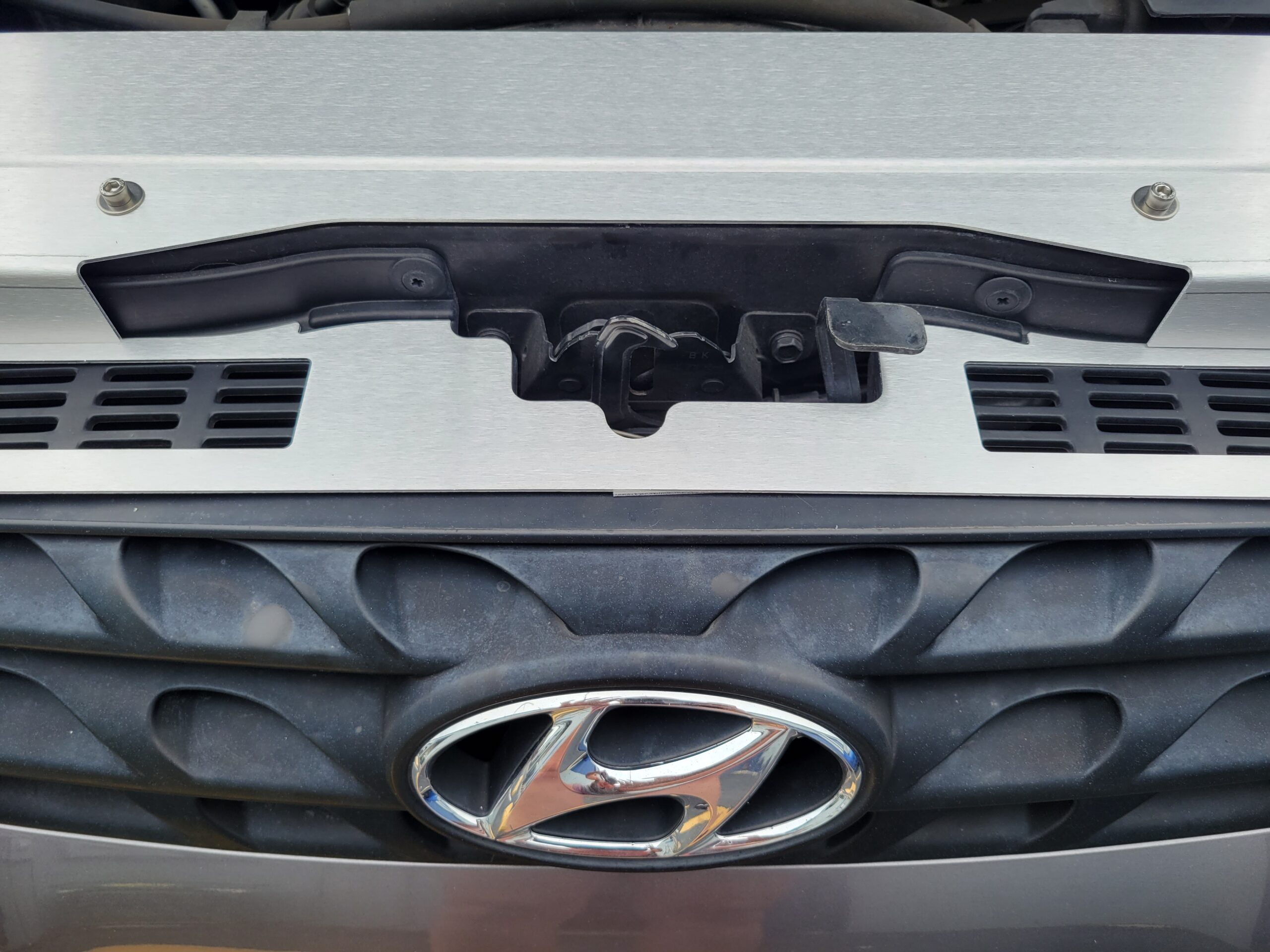 Hyundai Genesis Coupe Radiator Panel – LRB Speed